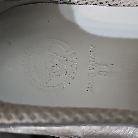 Young Versace Sneakers KID'S Size 5 - Picture 10 of 10